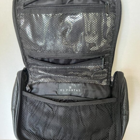 Toiletry Bag - Picture 3 of 4